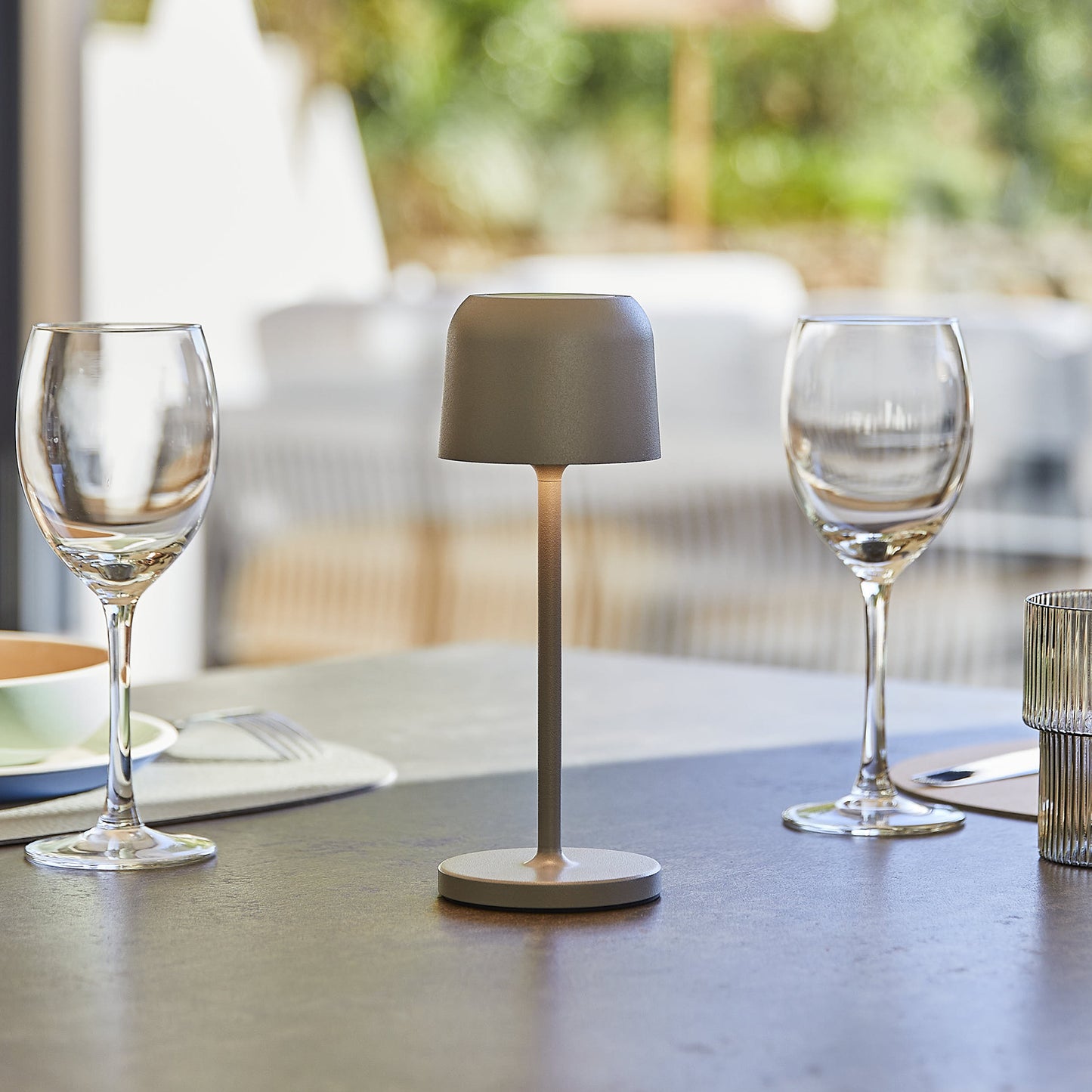 Lampe de table sans fil LED blanc chaud dimmable SOPHIA GREY H20cm, Gris