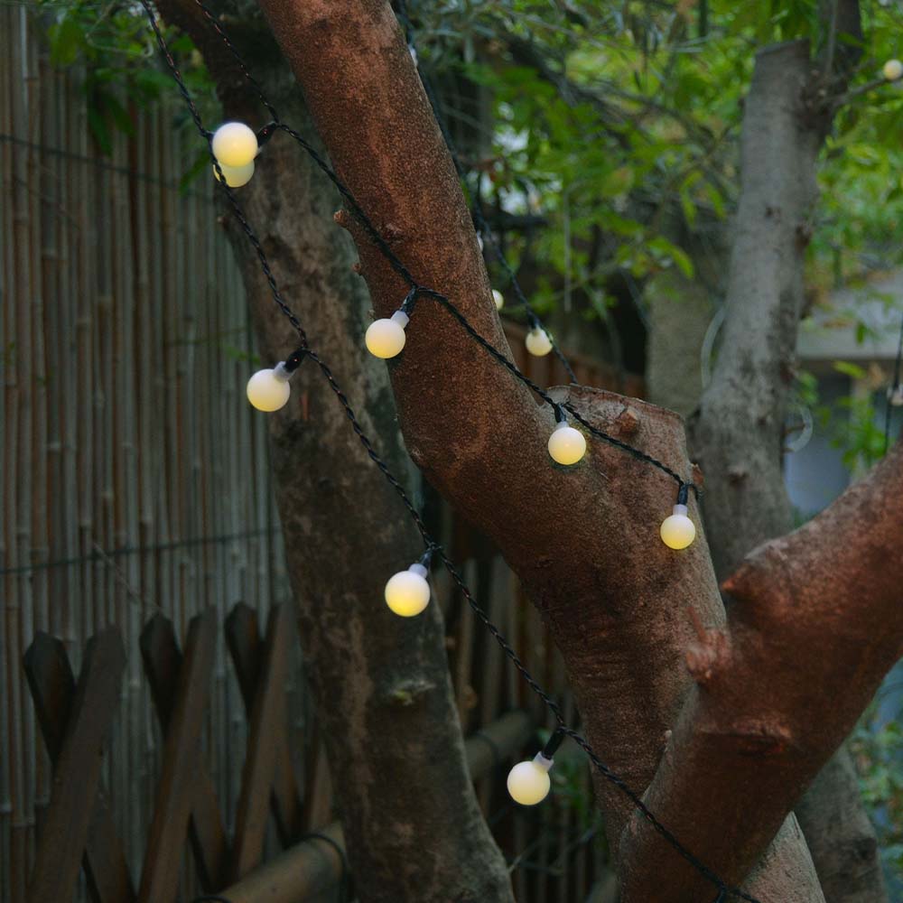 Lot de 2 guirlandes lumineuses solaires ampoules rondes 60 LED blanc chaud BILLY 6.90m