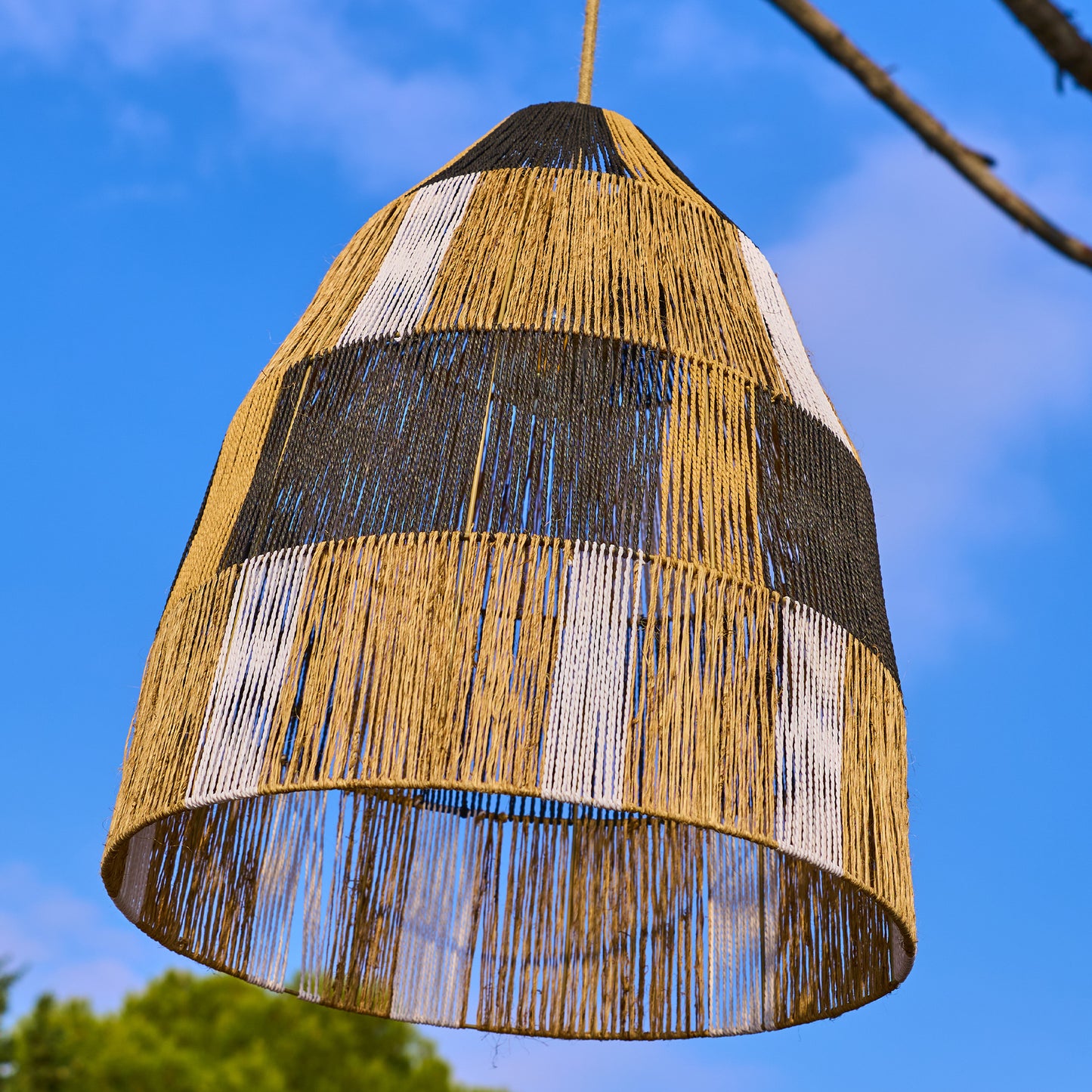 Suspension solaire ZAHARA SOLAR en corde naturelle avec câble hybride secteur et solaire 5m de longueur