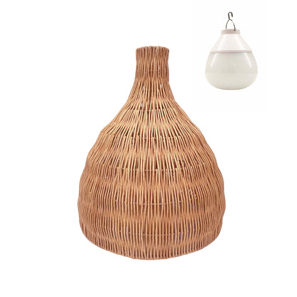 Suspension BELLA NOMAD  en rotin naturel style bohème avec ampoule LED nomade