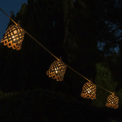 Guirlande lumineuse extérieur raccordable 10 abat-jour naturels en bambou NOYA LIGHT HYBRID LED blanc chaud 8m solaire et sur secteur