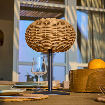 Lampe de table solaire SAMIRA SOLAR avec base module solaire rechargeable avec télécommande H25cm