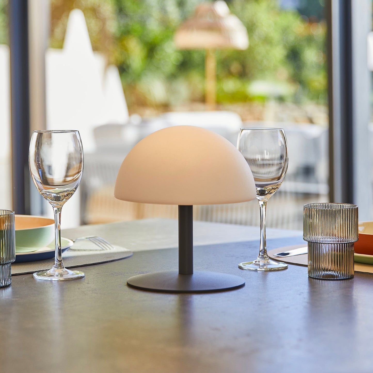 Lampe de table sans fil pied en acier gris LED blanc chaud/blanc dimmable NEPTUNE ROCK H20cm